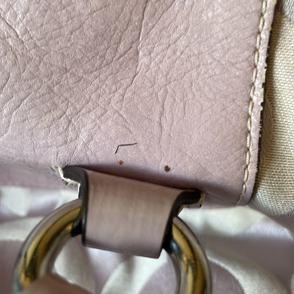 Coach shoulder bag silver hardware light pinkish purple color gray inside - Picture 13 of 16